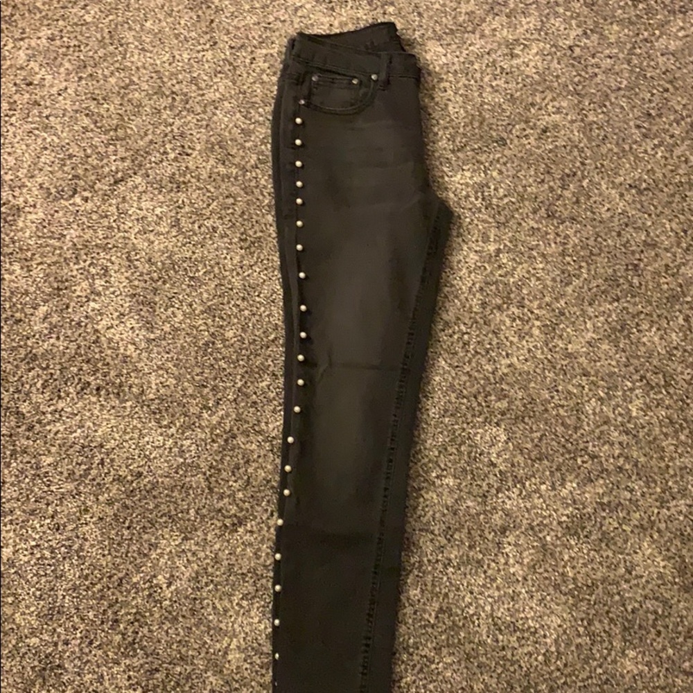 Black Jeans with pearls- beautiful